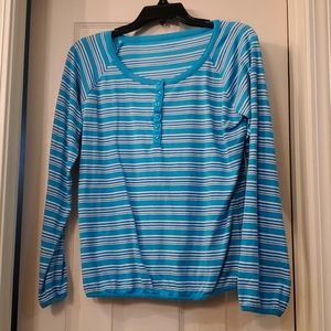 Ladies long sleeve tee